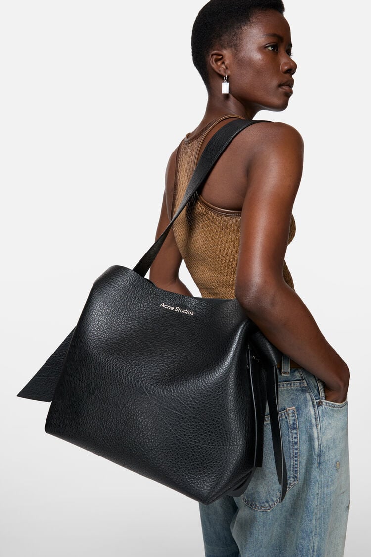 FN-WN-BAGS000508, Black