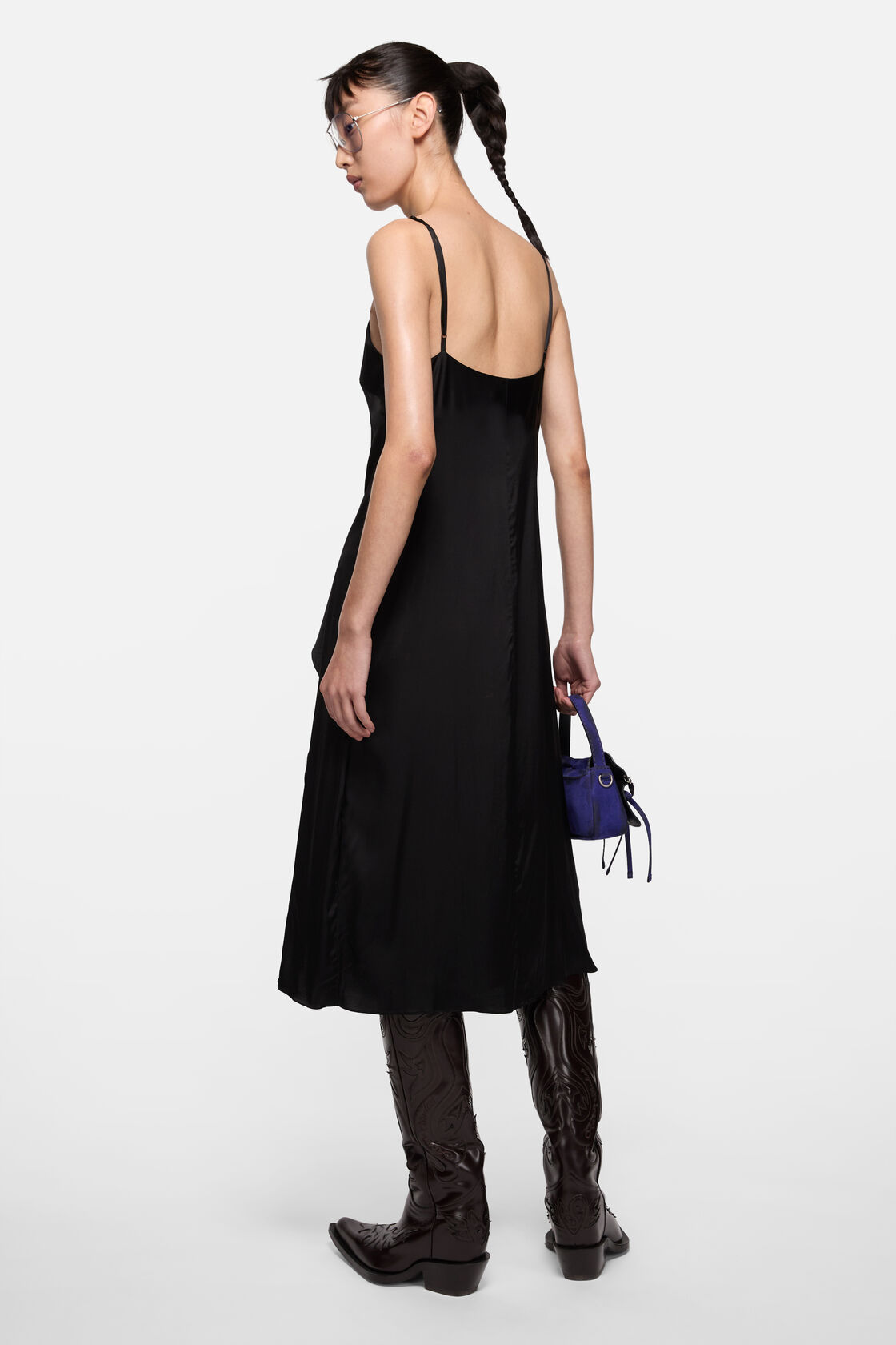 Satin slip dress, Black, 2000x