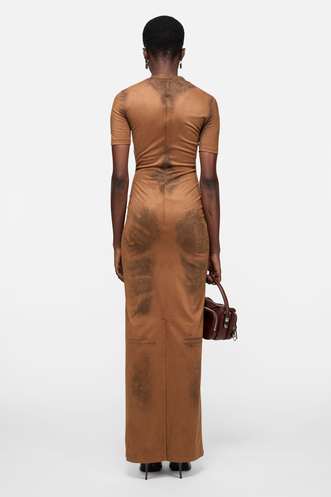 Trompe-l&rsquo;&oelig;il suede dress, Cognac brown, 2000x