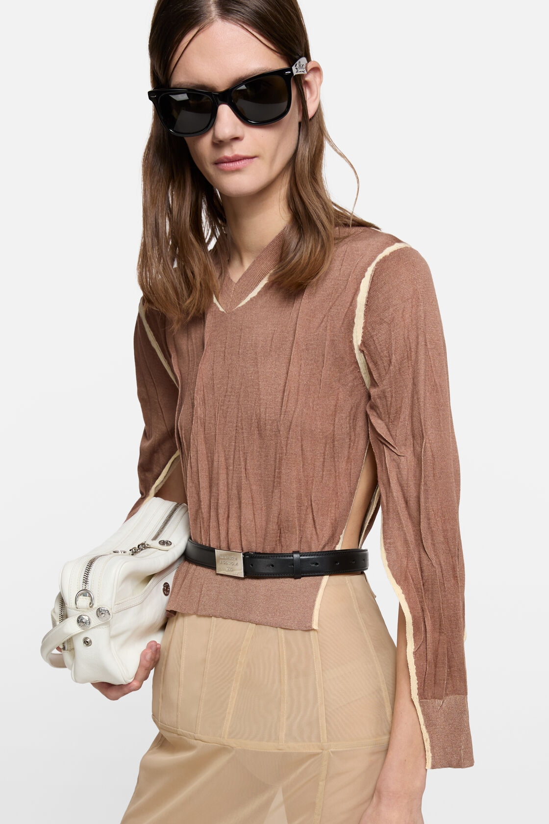 Wrinkled v-neck sweater, Old pink, 2000x