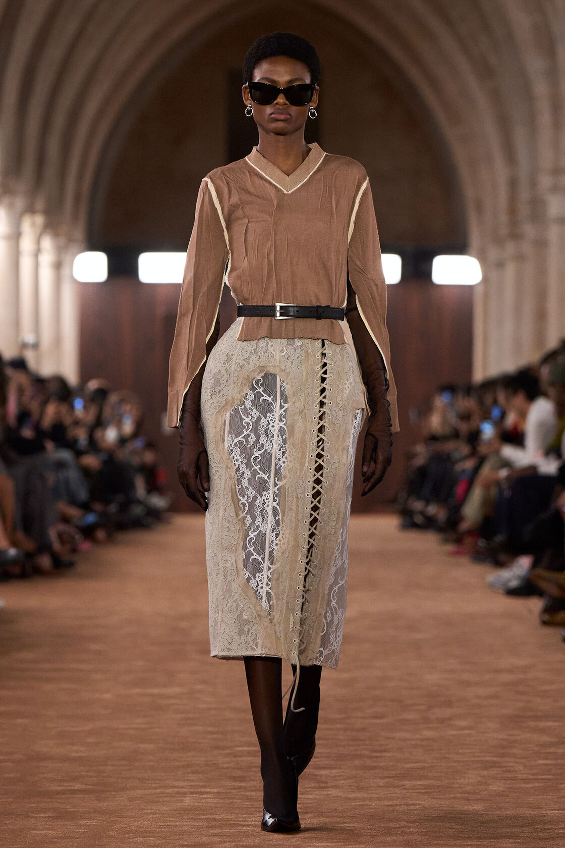 Wrinkled v-neck sweater, Old pink, 2000x