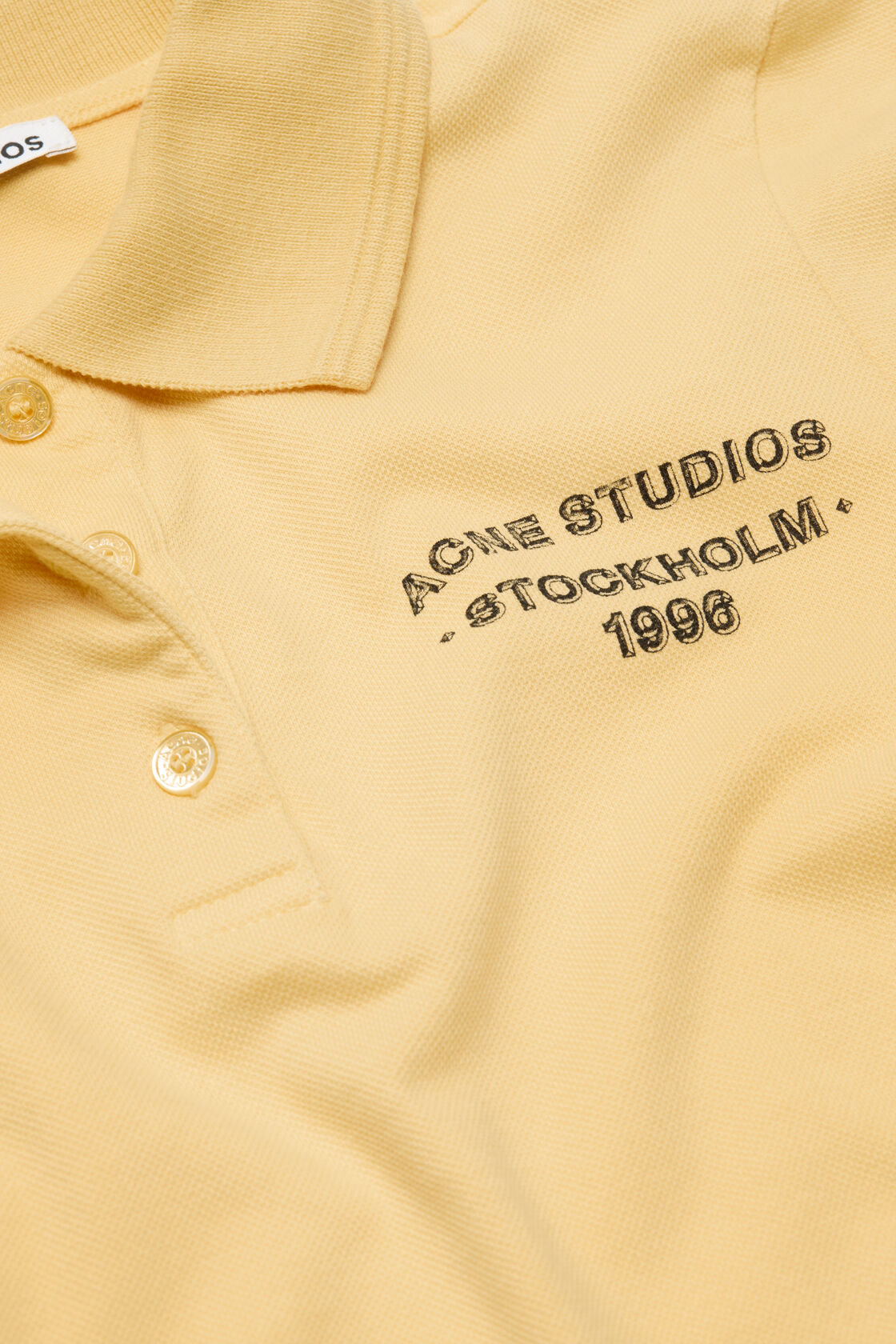 Sprayed polo t-shirt, Warm yellow, 2000x