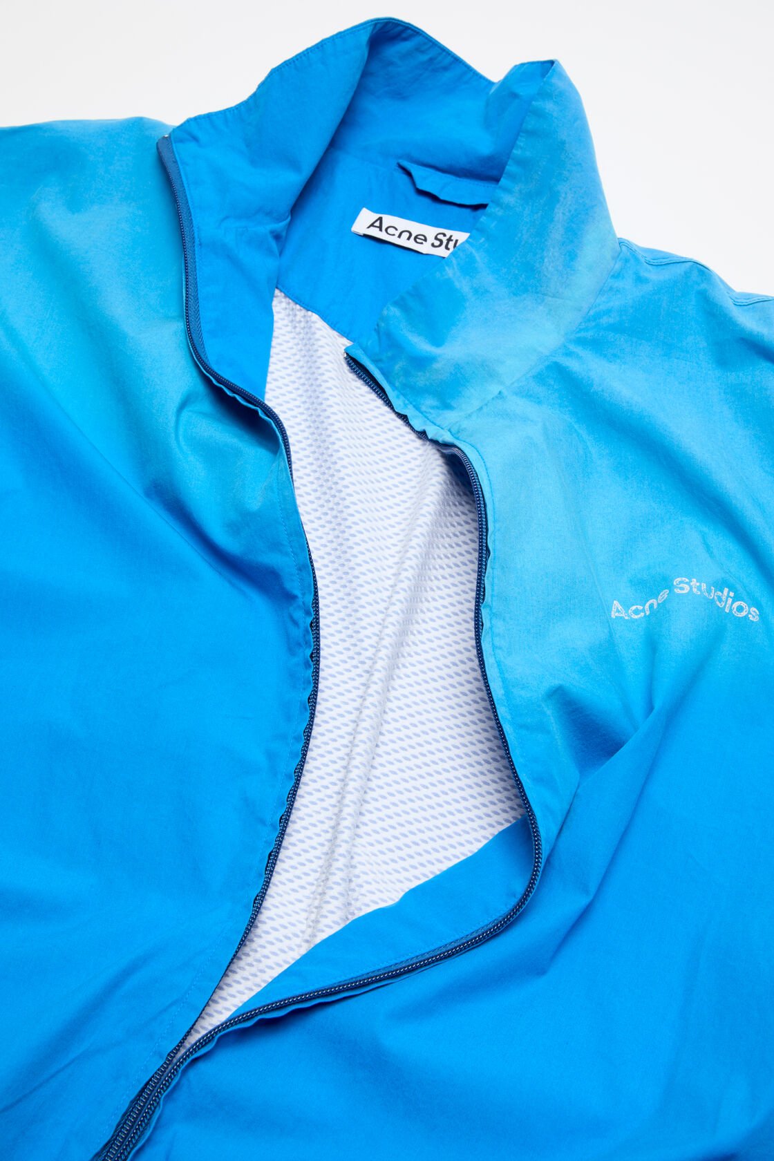 Washed logo jacket, Bright blue, 2000x