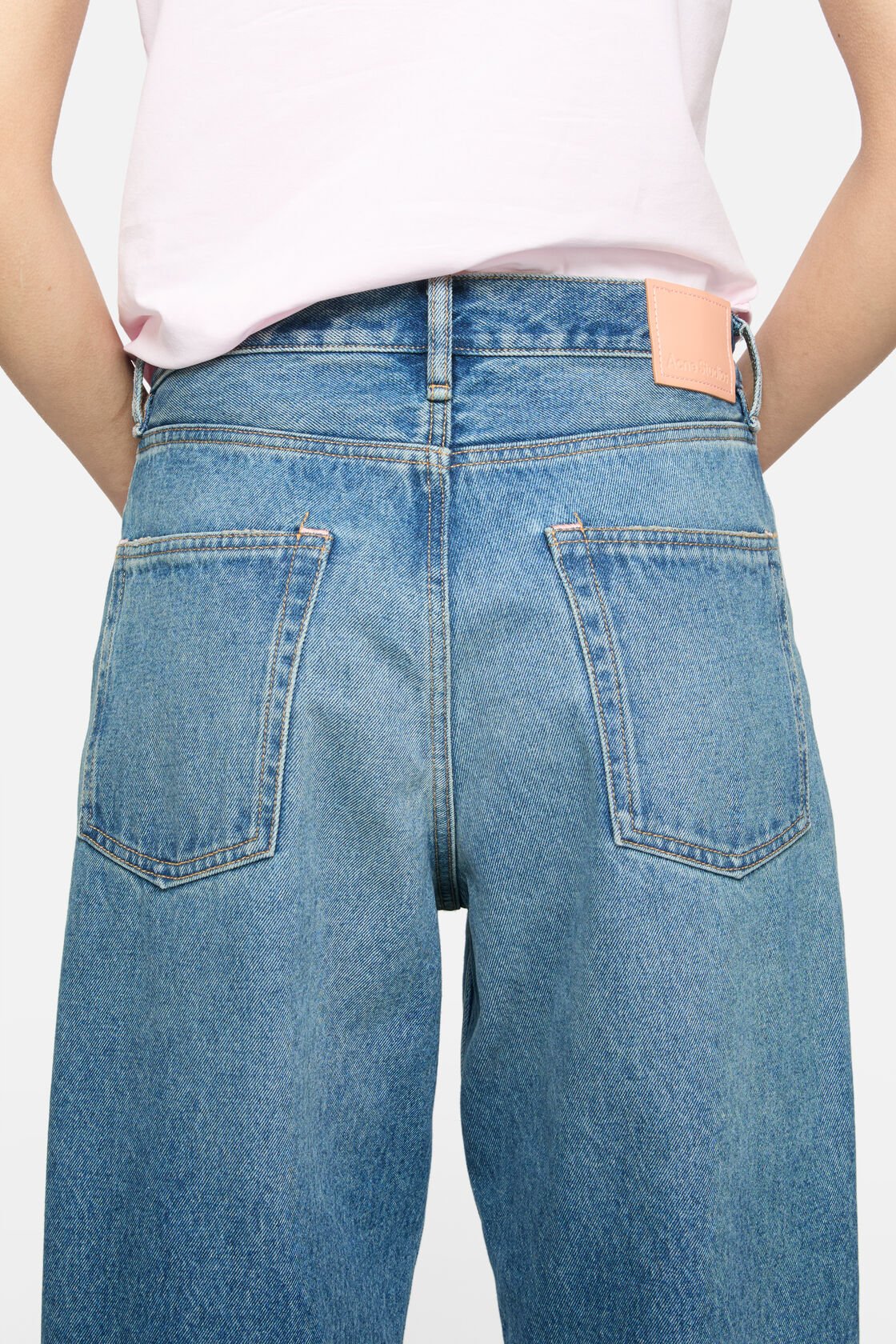 Loose fit jeans - 1981, Mid blue, 2000x
