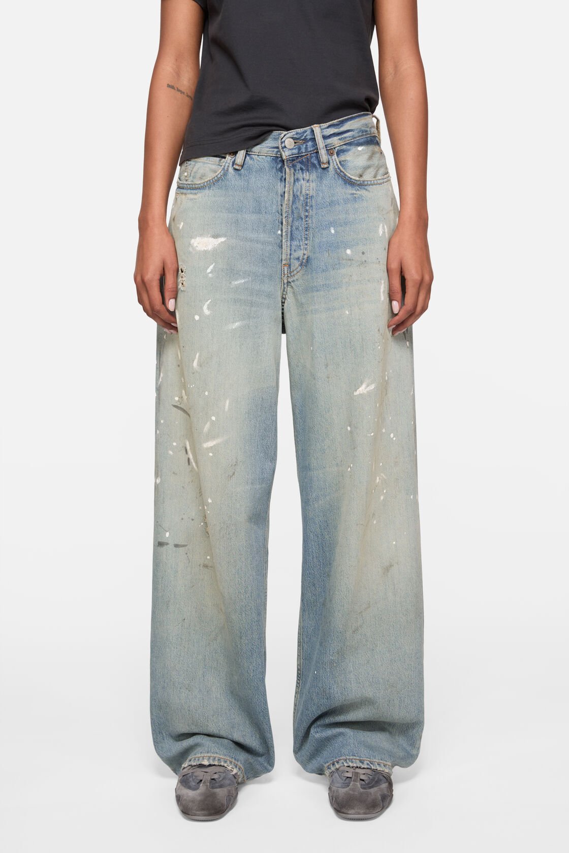 Loose fit jeans - 1981, Light blue, 2000x