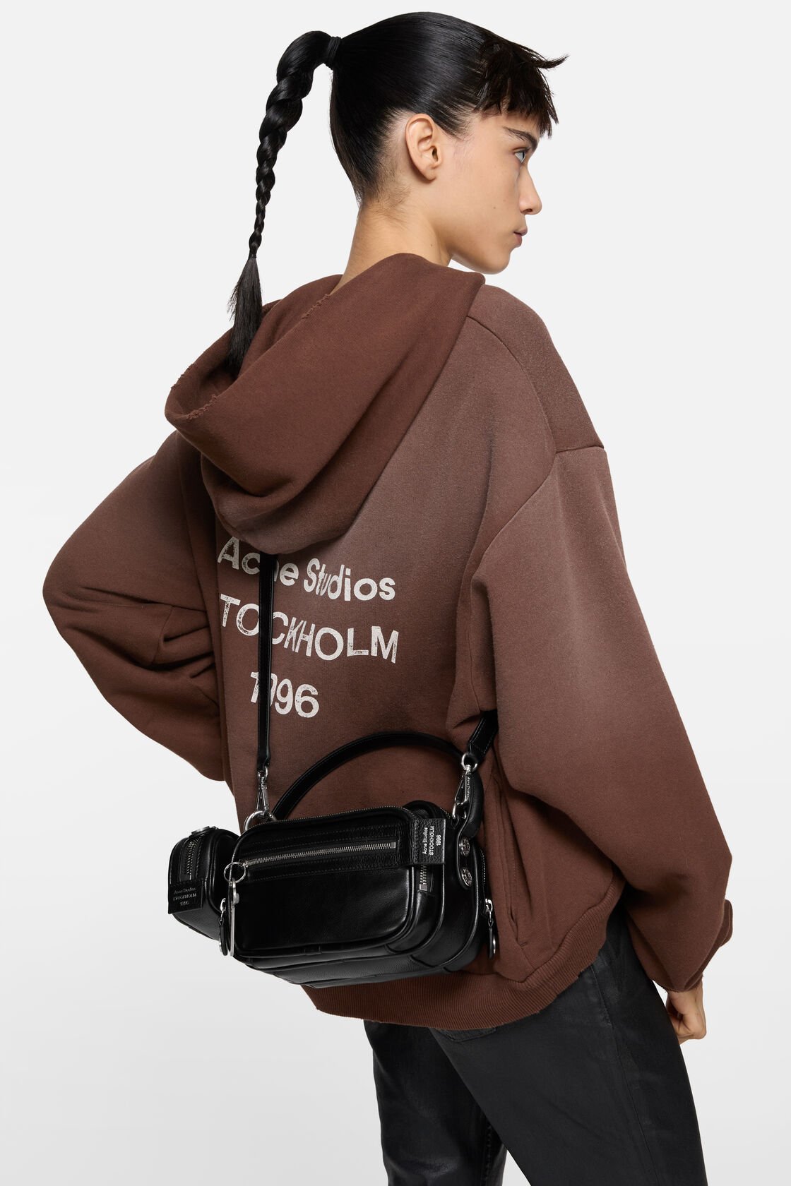 Camero kit crossbody bag, Black, 2000x