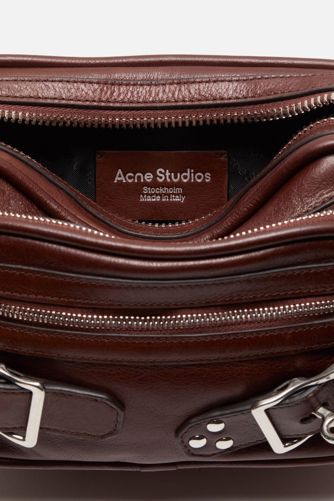 Camero kit crossbody with belts, Cognac brown, 2000x