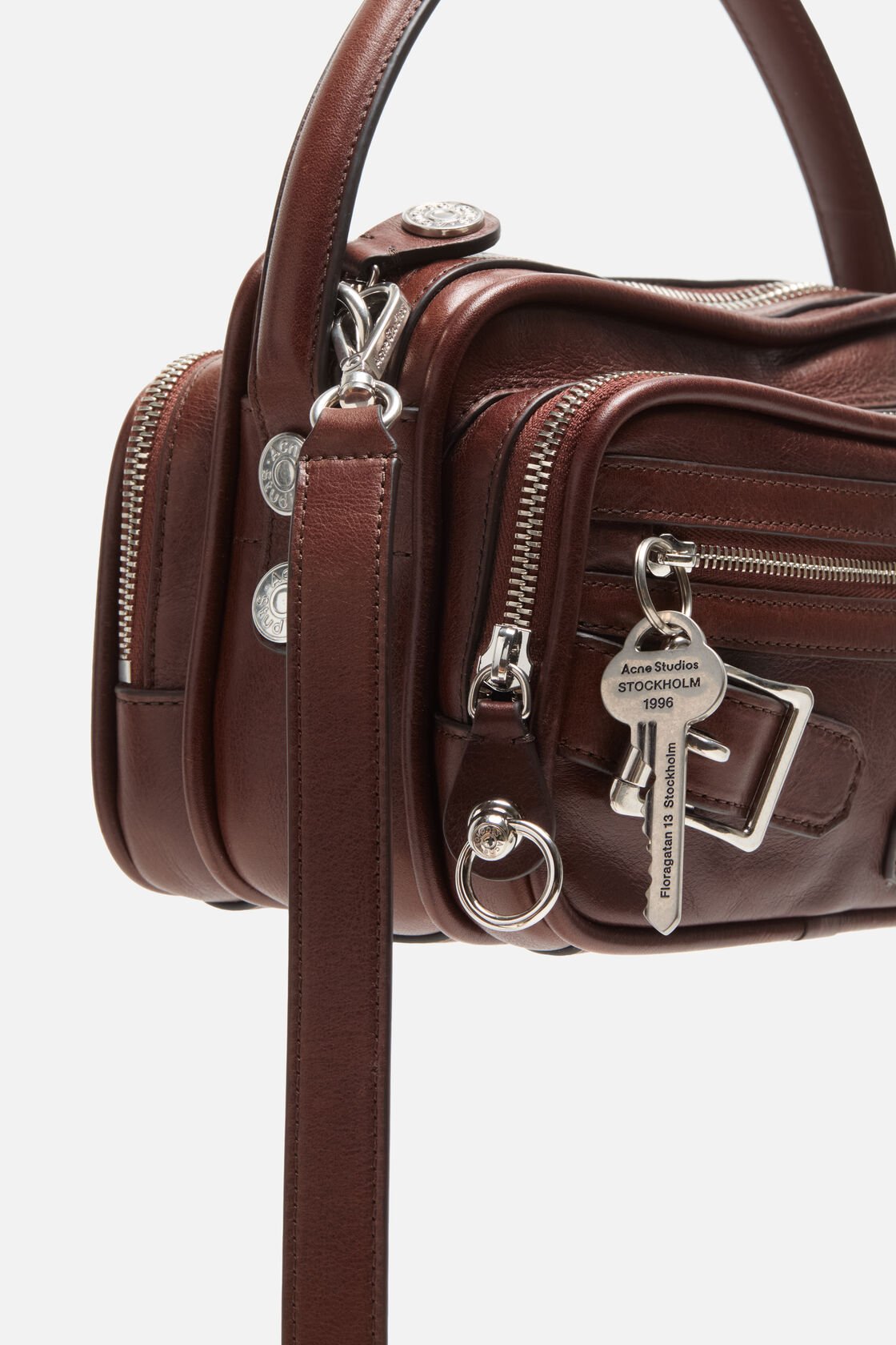 Camero kit crossbody with belts, Cognac brown, 2000x
