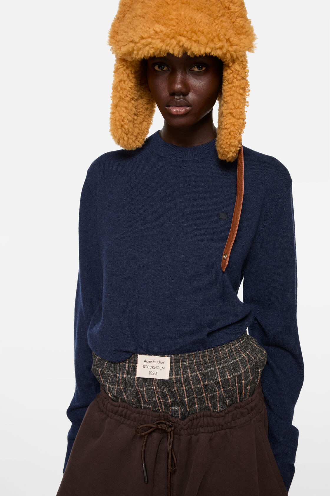 Crewneck sweater - Yak wool, Navy melange, 2000x