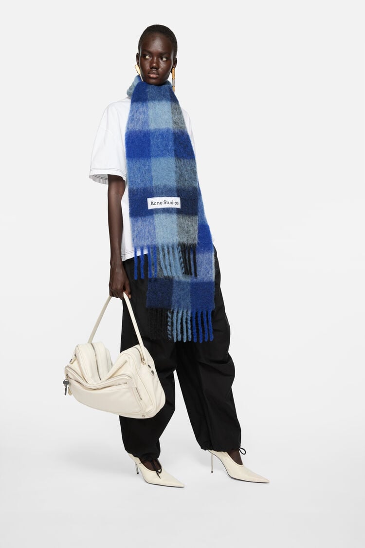 FN-UX-SCAR000115, Dark Navy/Black/Blue