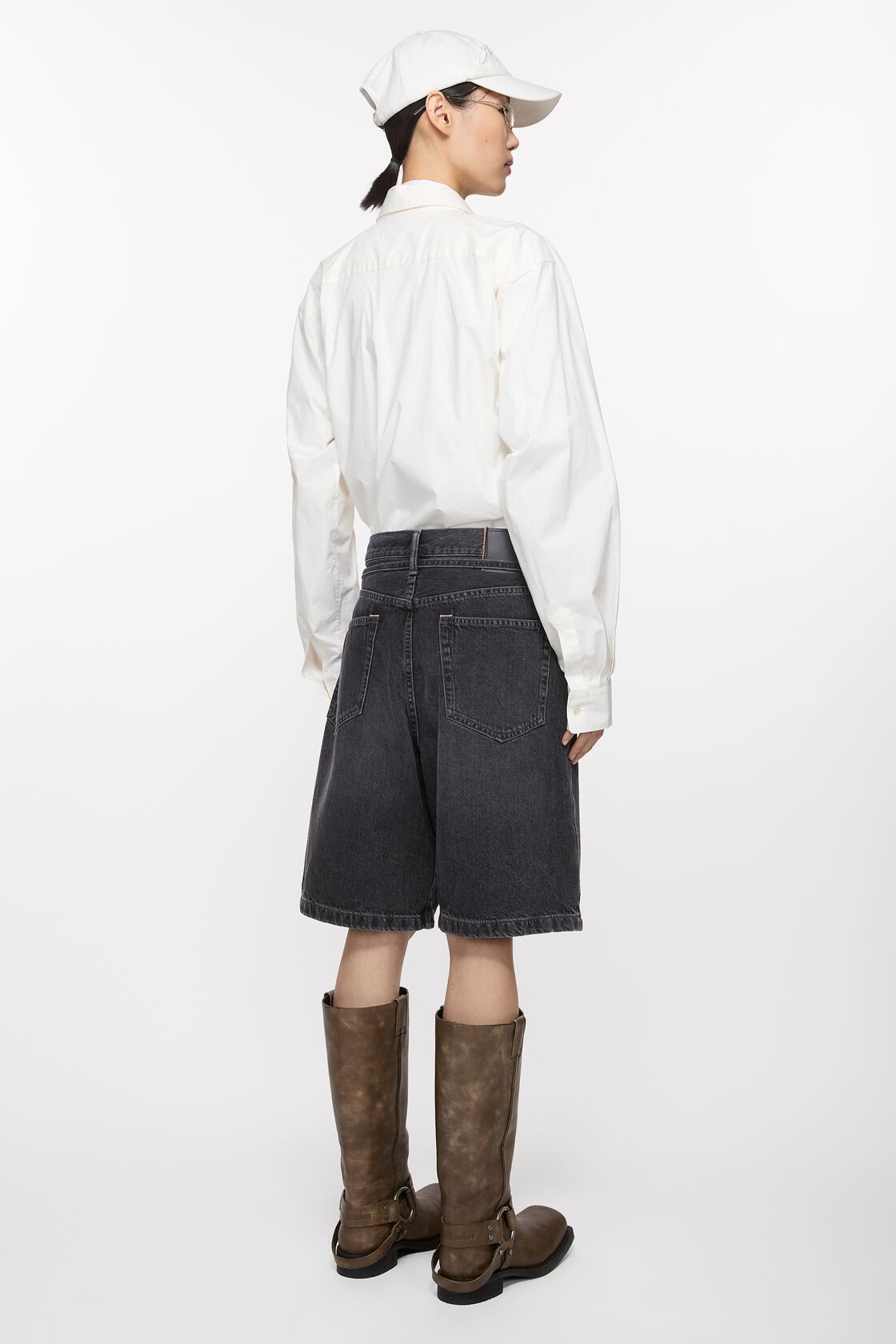 Loose fit denim shorts, Black, 2000x