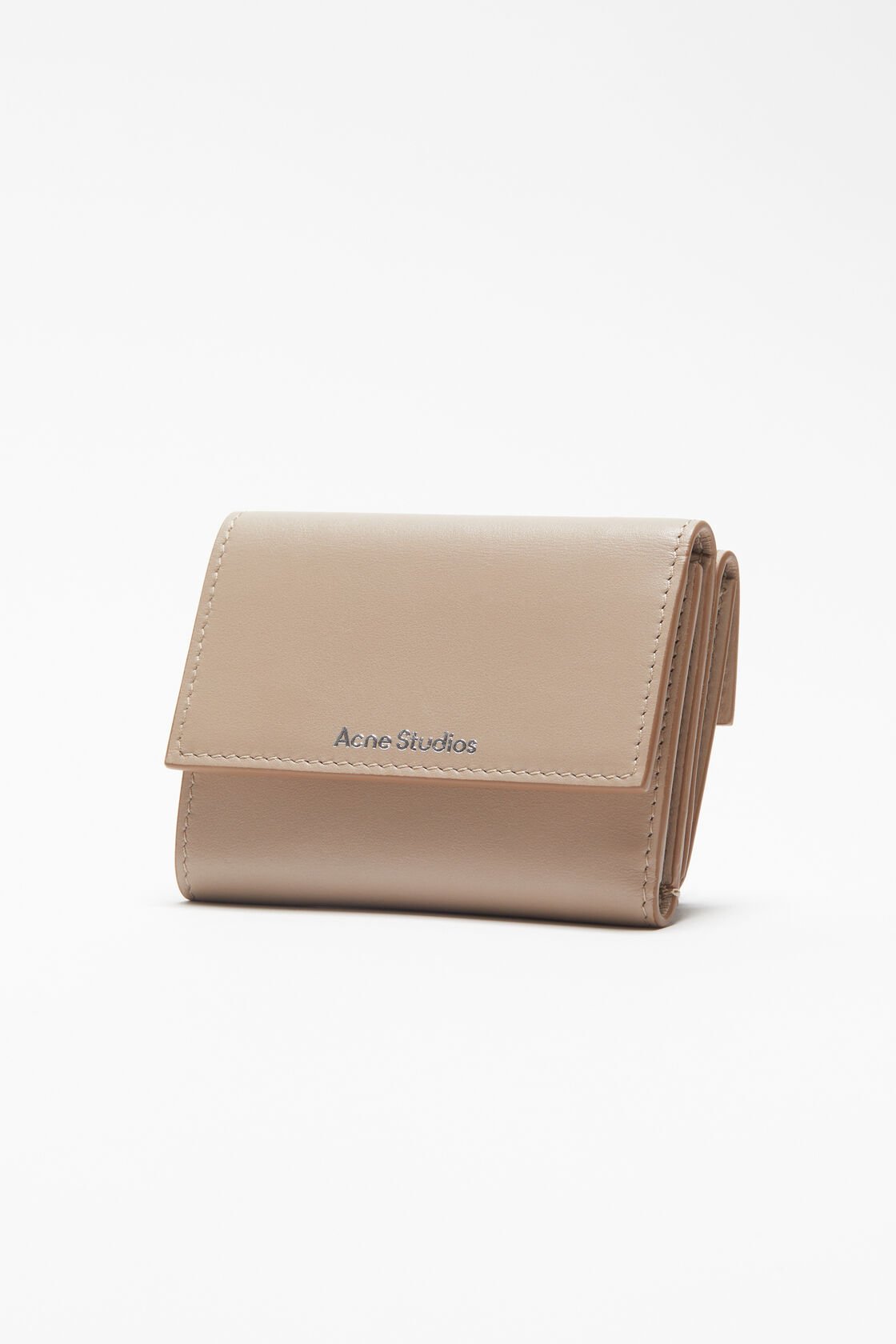 Trifold leather wallet, Taupe beige, 2000x
