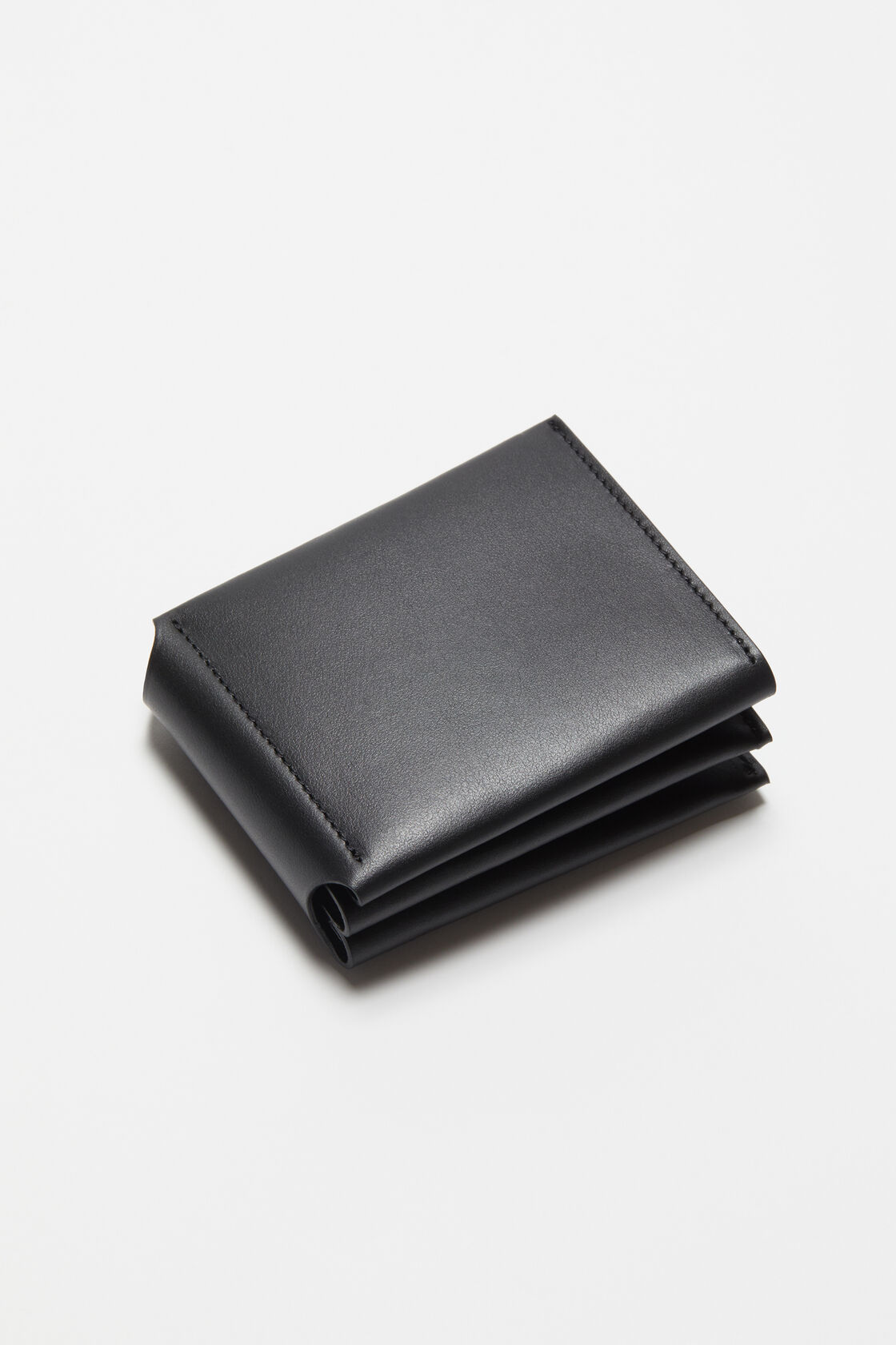 Folded card holder, Black, 2000x
