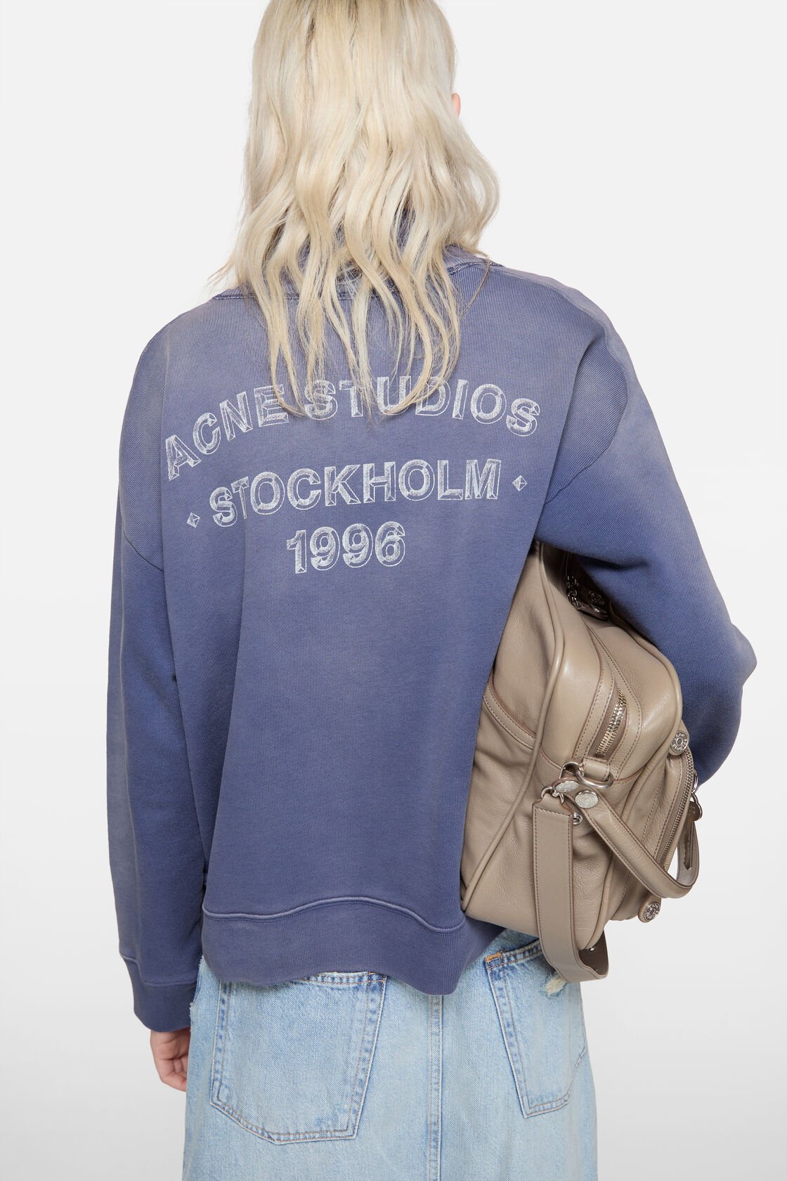 Sprayed logo sweatshirt, Navy, 2000x