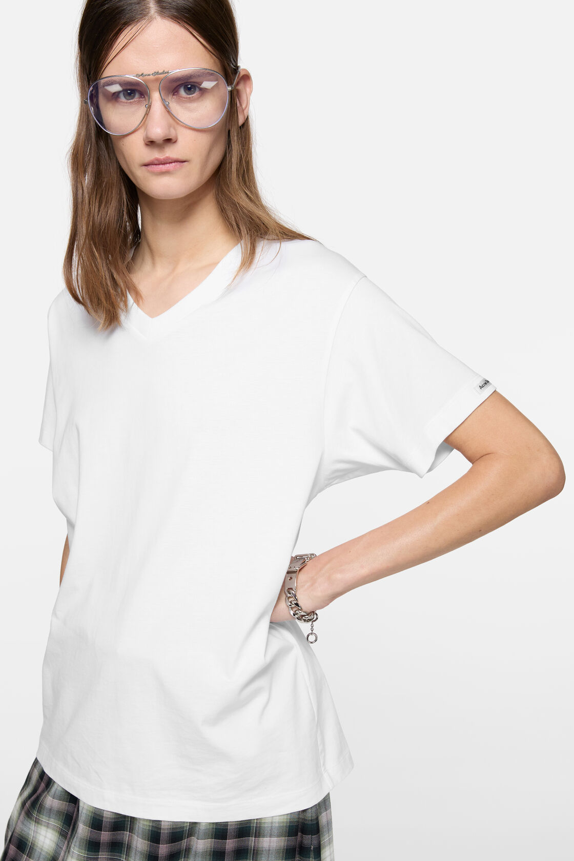 Satin label v-neck t-shirt, Optic White, 2000x